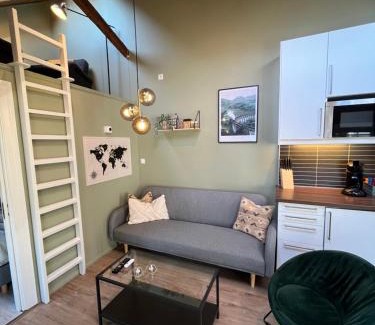 Trondheim City Centre Apartamento | Cozy backyard apartment