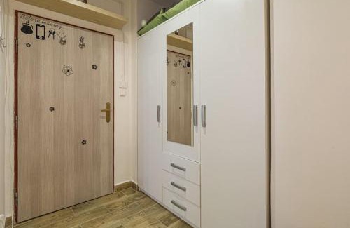 Nusle Apartamento | Cozy basement flat, SkyShowtime, 3 minutes to center