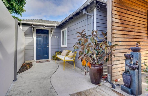 Ashland Casa | Cozy Bay Area Vacation Rental with Patio