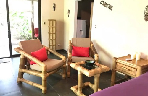 Parrita Complejo | Cozy beach Apartment in Clandestino Hotel