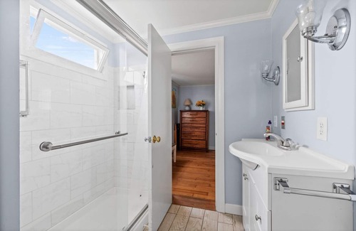 Snug Harbor Casa | Cozy Beach Cottage with Beautiful Water Views on Great Island!