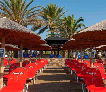 Nea Makri Casa | Cozy Beach Home Near Pristine Sea w/Free Netflix