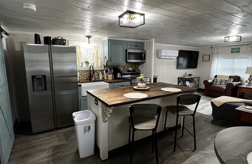 Gatlinburg - Pigeon Forge Cabina | BEARY NICE CABIN-COMPLETE REMODEL-CLOSE TO GATLINBURG, PIGEON FORGE, PARK, DWOOD