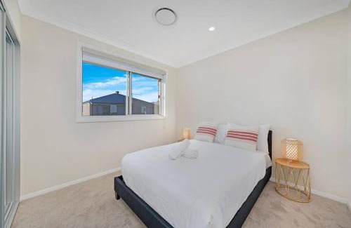 Marsden Park Casa | Cozy big House at Marsden Park