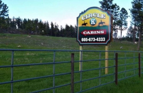Custer Cabina | Cozy Black Hills cabin on Horse Camp grounds