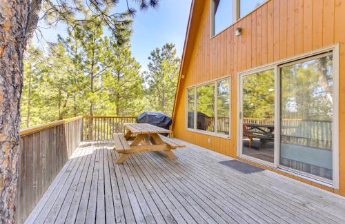 Rapid City Casa | Cozy Black Hills Nature Retreat with Private Deck!