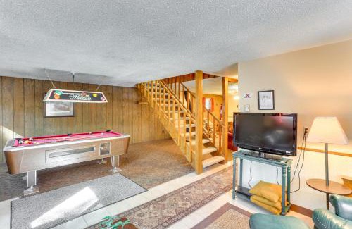 Rapid City Casa | Cozy Black Hills Nature Retreat with Private Deck!