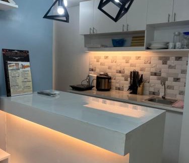 Balibago Apartamento | Cozy Boo Suite near Enchanted kingdom by Dynel