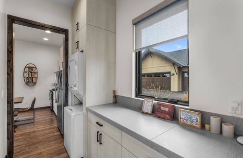 Powell Butte Casa | Cozy Brasada Casita | Private Entrance