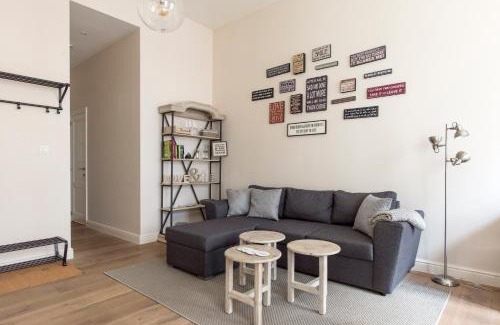University District Apartamento | Cozy & Bright Apartment