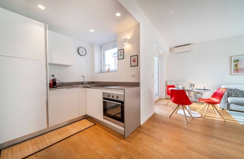 Udine Apartamento | Cozy & Bright Apartment - w/ Balcony
