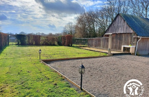 Courbeveille Cabaña | Casa de vacaciones rural con jardín, en plena naturaleza