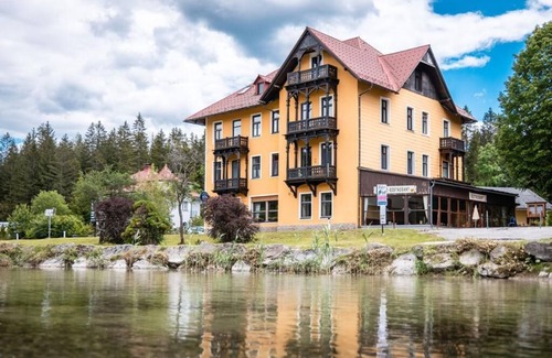 Sankt Sebastian Apartamento | Vrbo Property