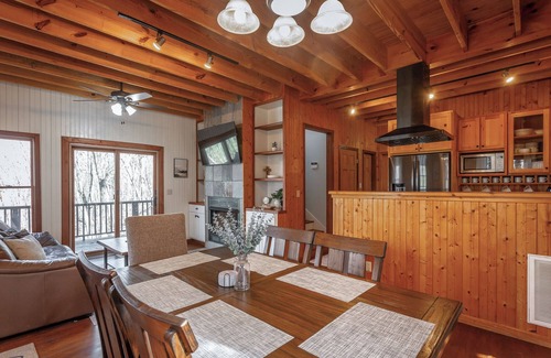 Signal Mountain Cabina | Brock Creek Cabin - A PMI Scenic City Vacation Rental