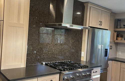 White Bear Lake Casa | Cozy bungalow in beautiful White Bear Lake.