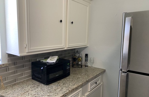 Northside Casa | Cozy Bungalow in the Heights of Houston!!!