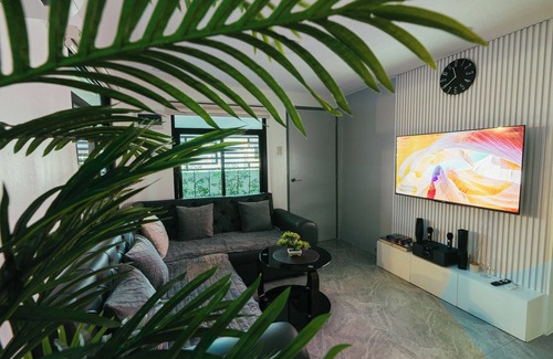 Angeles City Casa | Cozy Bungalow with Jacuzzi