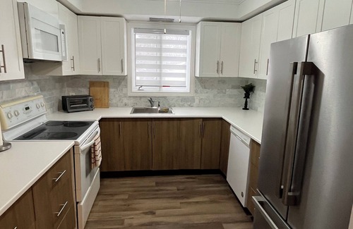 Salaberry De Valleyfield Casa | Cozy Private Stay In Valleyfield – Perfect for All Travelers
