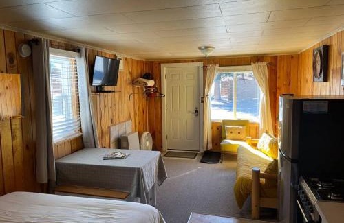 South Fork Casa | Cozy cabin #3 at Aspen Ridge Cabins