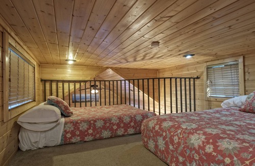 Carmel Cabina | Cozy Cabin 5 - Jack's Peak