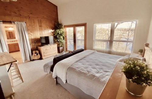 Eagle Rock Cabina | COZY CABIN GUEST HOUSE ON THE LAKE