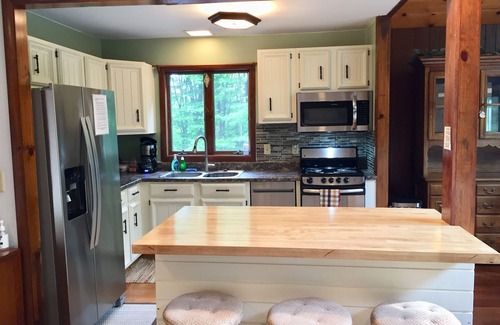 Alpine Lake Cabina | COZY CABIN in Alpine Lake Resort; 4 Season Recreational Getaway