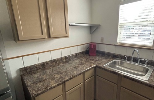 Sturgis Cabina | Cozy cabin in enjoyable Sturgis with WiFi, AC