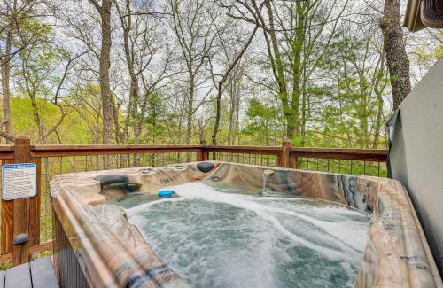 Blue Ridge Casa | Cozy Cabin in Private Location with Hot Tub and Grill!