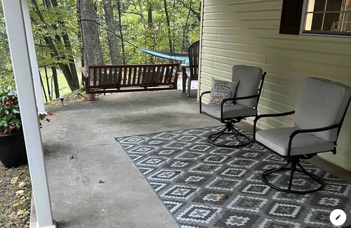 Mathias Casa | Cozy Cabin is located just minutes from Lost River State Park! Beautiful scenery