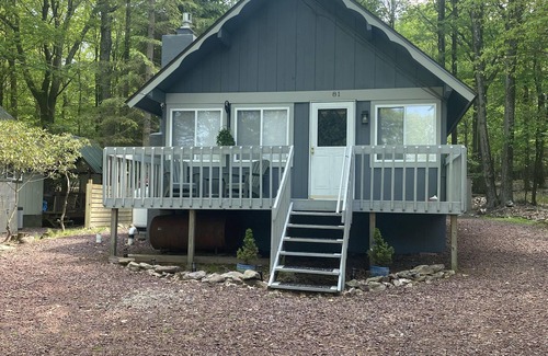 Lake Harmony Estates Casa | Cozy cabin - near lake and skiing