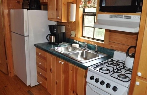 Asheville Cabina | Aislado Pero Conveniente cabaña cerca de Asheville y Parkway