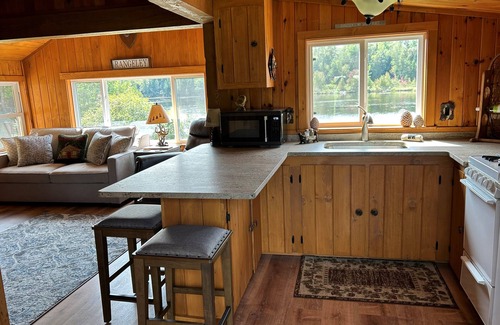 Rangeley Casa | Cozy Cabin on Rangeley Lake