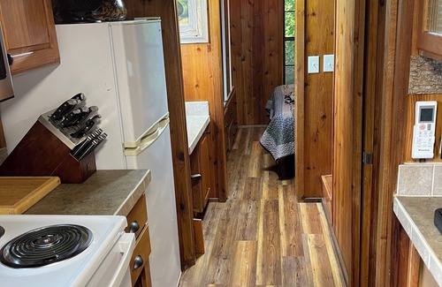 Morganton Cabina | Cozy Cabin Retreat Lake James & Fonta Flora Trail