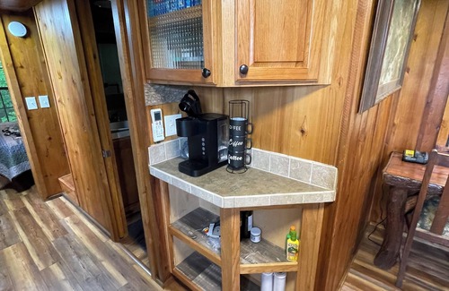 Morganton Cabina | Cozy Cabin Retreat Lake James & Fonta Flora Trail