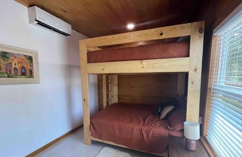 Brownsville Cabina | Cozy Cabin Retreat