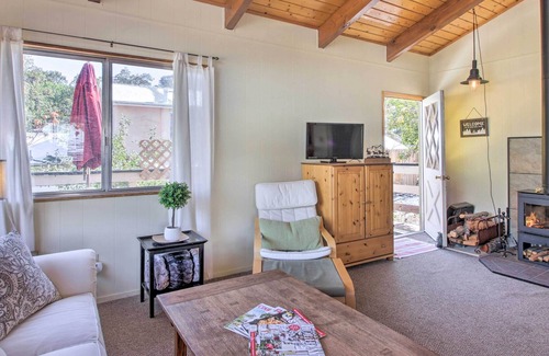 Frazier Park Cabina | Cozy Cabin w/ Deck - Near Frazier Mtn Park