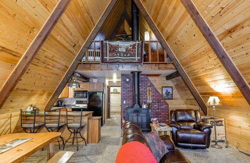 Lead Cabina | ¡Cozy Cabin W / Hot Tub en Deer Mountain cerca de ATV / Snowmobile Trails!
