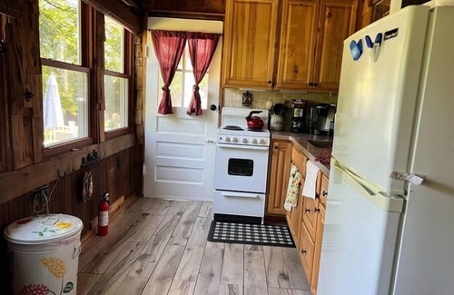 Monroe Casa | Cozy Cabin with Sauna & Firepit!