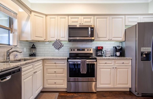 Townsend Condominio | Cozy Cades Cove Condo with Community Pool!
