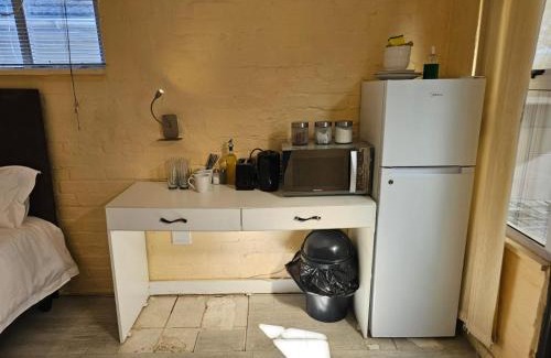 Parow North Apartamento | Cozy Calm Apartment with Pool