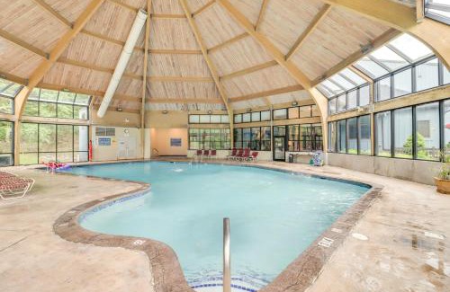 Village at Camelback Casa | Cozy Camelback, Pocono Retreat with Mountain Views!
