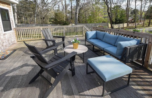 Brewster Casa | Cozy Cape Cod Cottage Near Beach and Bike Trail