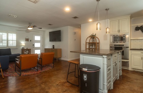 Mesa Park Casa | Cozy casa w/ hot tub & game room, ideally located!