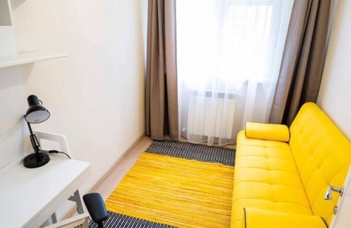 Suceava Apartamento | Cozy & Central Stay at Urban Haven Apartment, Suceava – Your Home Away from Home