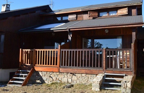 Superbolquere Chalet De Esquí | Chalet Adosado para 6 Personas con Cocina Equipada y Parking en Bolquère