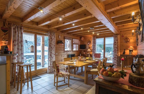 La Perriere Chalet De Esquí | ¡Courchevel La Tania - Chalet Tradicional y Encantador! Ideal para Familias y Amigos