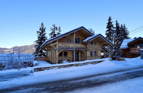 La Perriere Chalet De Esquí | ¡Courchevel La Tania - Chalet Tradicional y Encantador! Ideal para Familias y Amigos