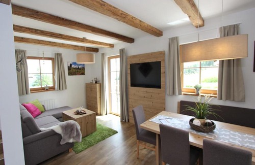 Weisspriach Chalet De Esquí | Cozy Chalet in Wei priach with Terrace
