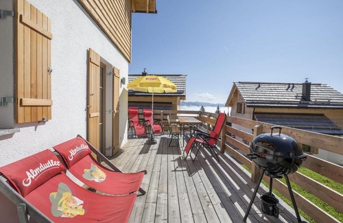 Weisspriach Chalet De Esquí | Cozy Chalet in Wei priach with Terrace