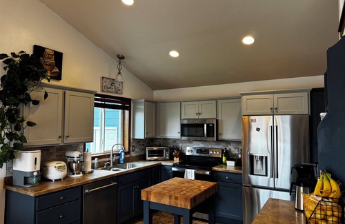 Sioux Falls Casa | Cozy & Charming 3 bed/3 Bath Sioux Falls Home in Quiet Neighborhood